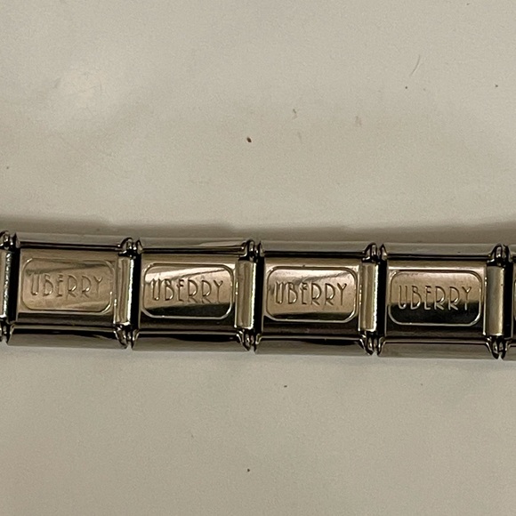 Uberry Charm Bracelet New Links - Picture 2 of 2